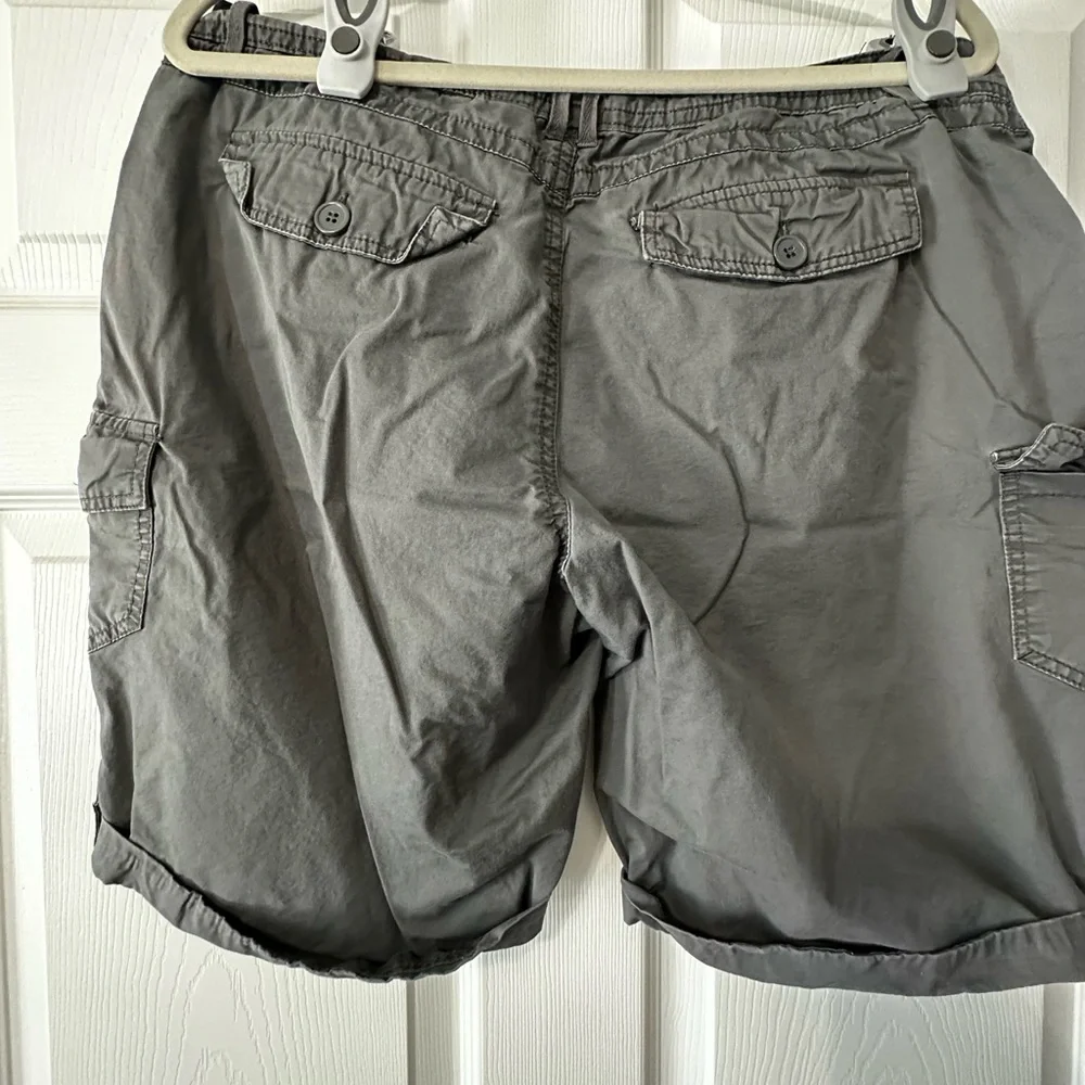 Apt. 9 Women's Gray Cargo Shorts